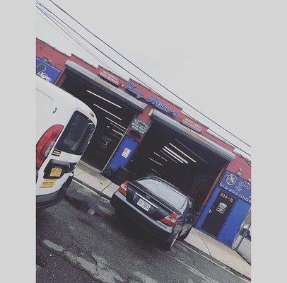 Key Auto Spa
516-292-0505
134 B North Franklin Street Hempstead NY 11550