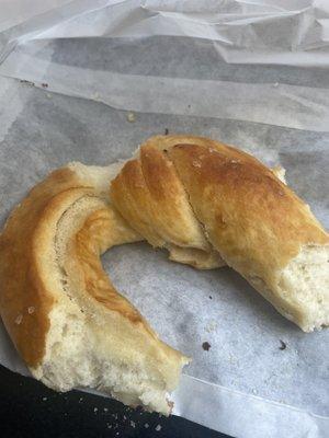 Plain pretzel