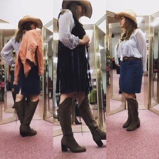 Who's ready to cowgirl up? Rodeo Houston Make all the girls wish they had #southerngirlstyle