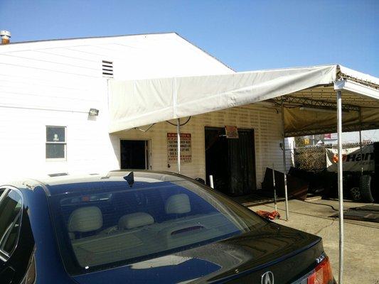 Garage area