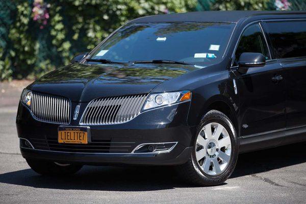 Black 2016 Lincoln MKT 6 Passenger Limousine