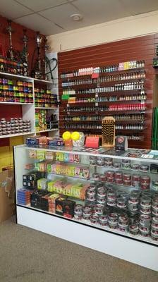 Big selection of hookah and e-juice
100+ e-juice flavors