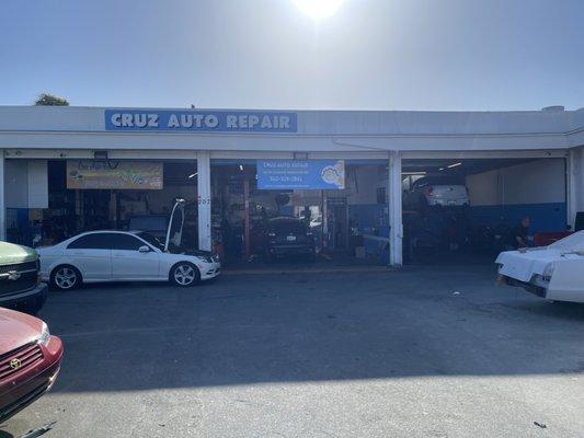 Cruz Auto Repair