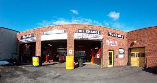 Free Oil Change In Clifton