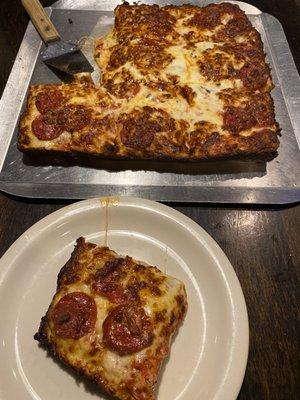 Pepperoni Fat Boy pizza