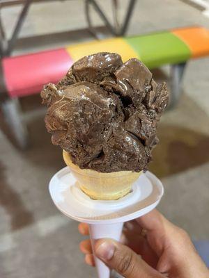 Muddy ice cream