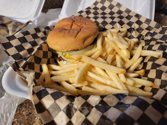 Cheeseburger basket with fries