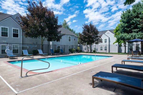 Outdoor Swimming Pool