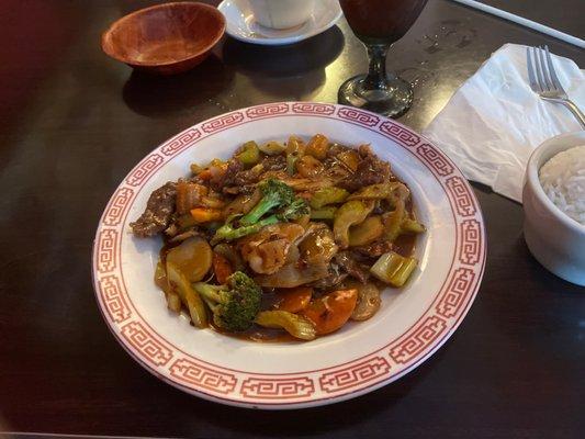 Hunan Style Beef and Chicken