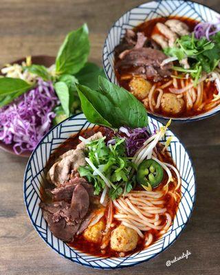 Bún bò Huế - Spicy Vietnamese beef & pork noodle soup (added meatballs for extra)! It's my go-to dish - delicious