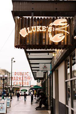 Our Seattle Shack is just steps away from the iconic Pike Place Market!