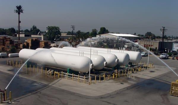 30,000-gal propane tanks