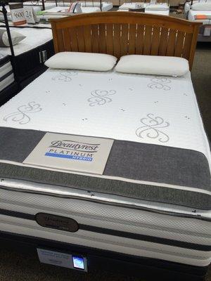 Beautyrest Platinum Hybrid Mattresses in Bellevue WA