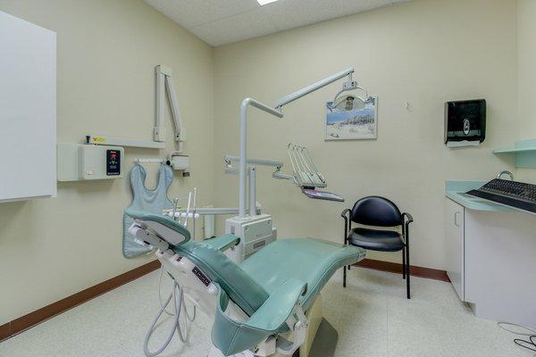 Patient treatment room Dental Partners Melbourne FL offices