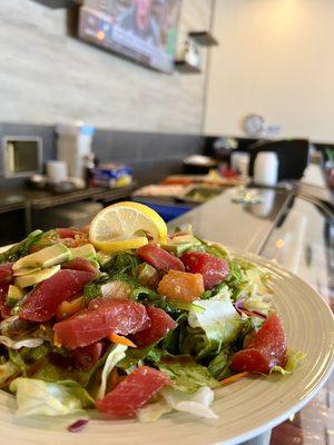 Ahi poke salad