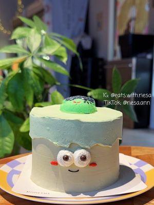 Keroppi Matcha Chiffon Cake ($25.99)