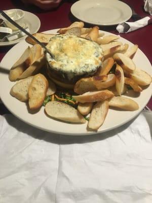 Spinach artichoke dip looks so good