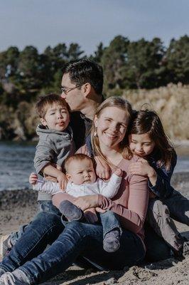 Mendocino Family portrait at the beach