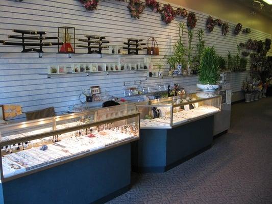 Jewelry, Sword, & Bamboo sales counter