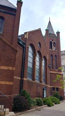 First Presbyterian Church