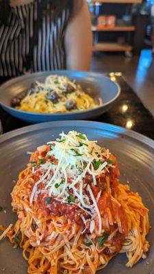 Spaghetti and meatball -!: mushroom fettuccine