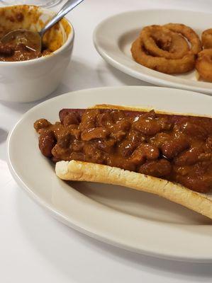 Steak Frank,  Genuine Chili,  Onion Rings