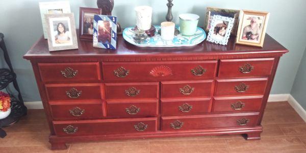 Dresser