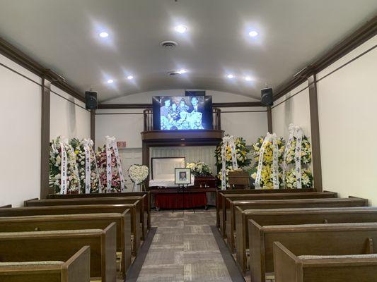 Funeral chapel arrangements