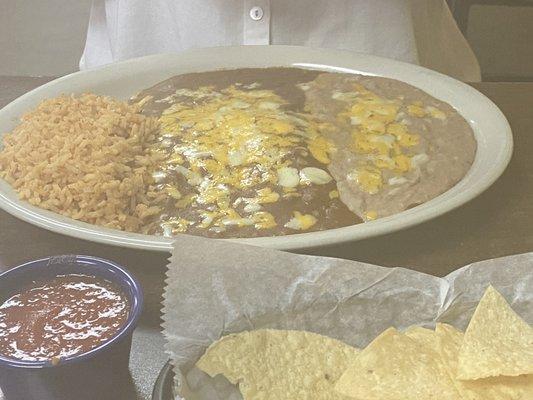 Cheese enchiladas, chips and salsa