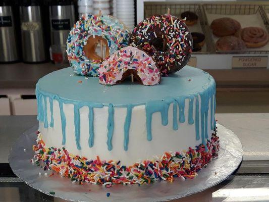 Donut Cake