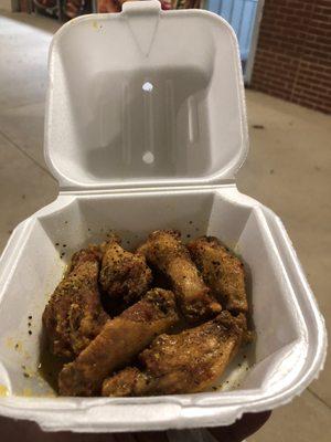 6 (wet) lemon pepper wings- 3 flats and 3 drums.