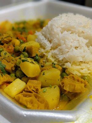 Cau Cau ($12.99) - Afro-Peruvian tripe stew, seasoned with aji amarillo and turmeric.