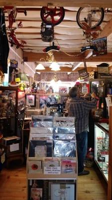 This is a great antique shoppers paradise .Lots of unigue finds  waiting to be discovered . friendly and helpful people on hand