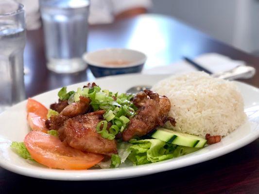 Steamed Rice w/ BBQ Chicken