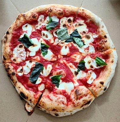 Margherita pizza