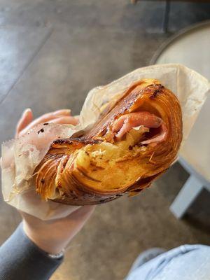 Gruyere & Ham Croissant