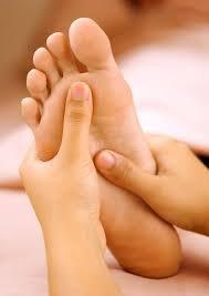 We offer soothing lower leg & foot massage and treatments in our foot spa. Choose from several amazing packages.