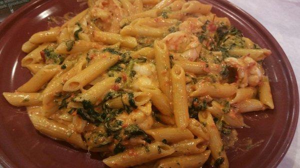 Penne vodka with shrimp and spinach