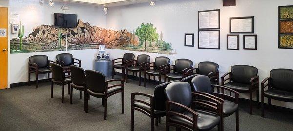 Front waiting area at Southwestern Eye Center - Apache Junction location