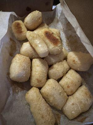 Garlic bread bites