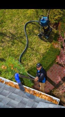 Gutter cleaning from the ground. No ladders or scaffolds!