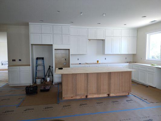 Kitchen cabinet installation