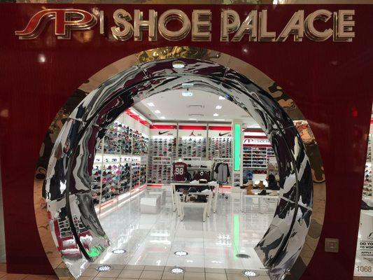 Shoe Palace