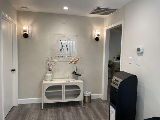 New location moved to willow glen, reveal is now inside V&A Beauty Lounge