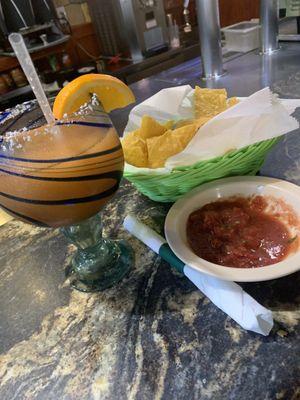 Chips & salsa