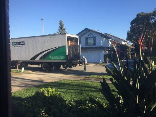 Julio and Alejandro arriving for the delivery