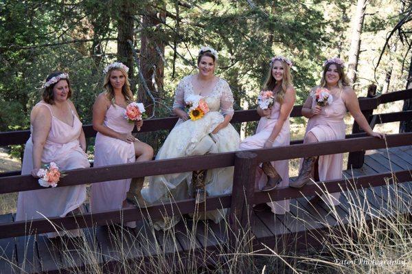 Wedding photos on the bridge