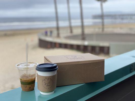 Took breakfast to go and enjoyed everything at the beach.