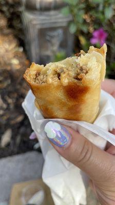 Cheeseburger Egg Roll