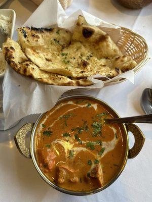 Butter Chicken w/ Garlic Naan